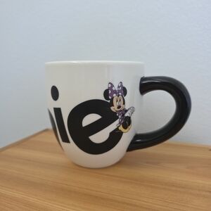 Disney Parks Minnie Mouse Large Coffee Mug Tea Cup Purple White Black 20 Oz‎